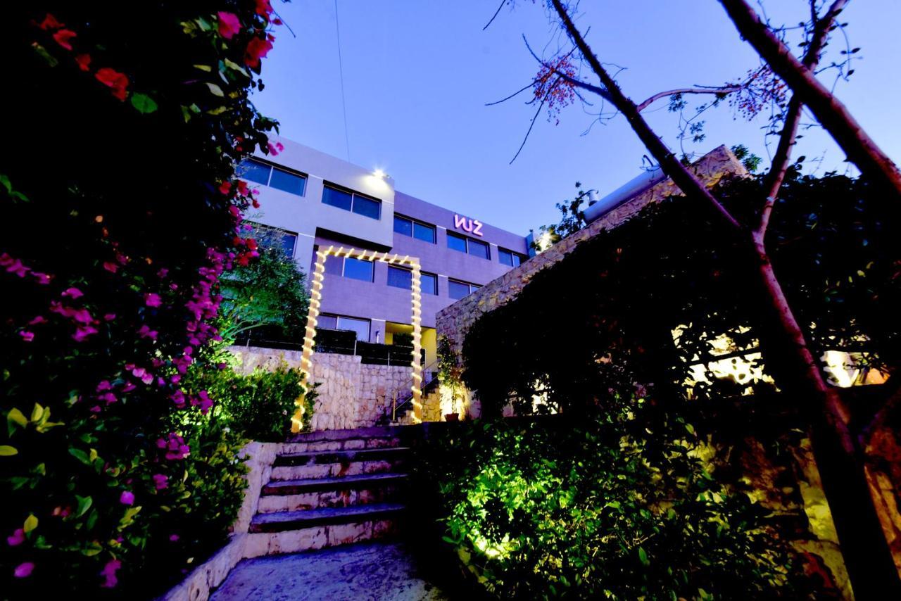 VU'Z Hotel Byblos Buitenkant foto